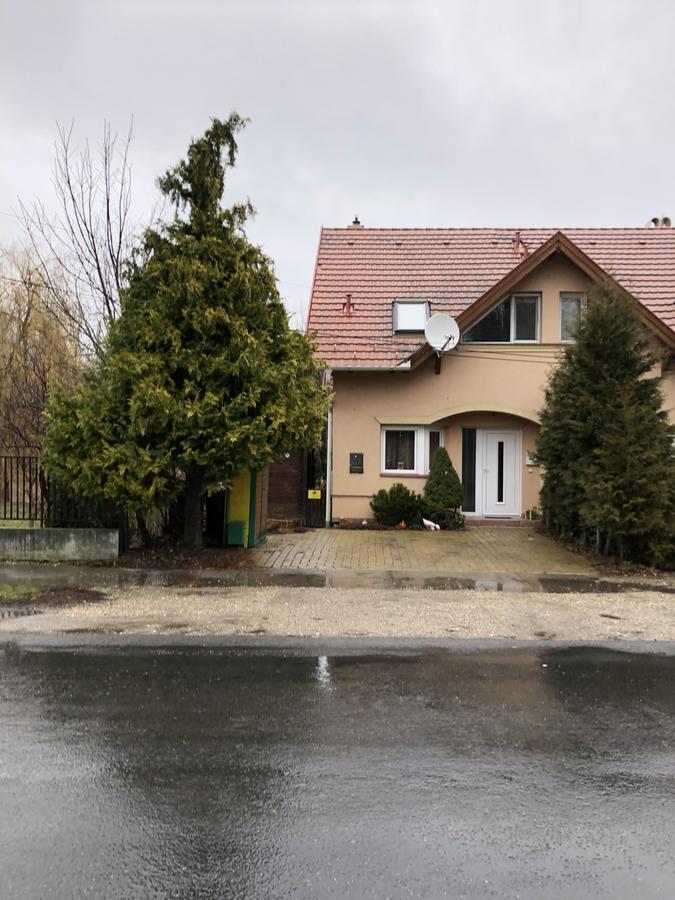 Vml Premium Apartman Mosonmagyaróvár Exterior foto