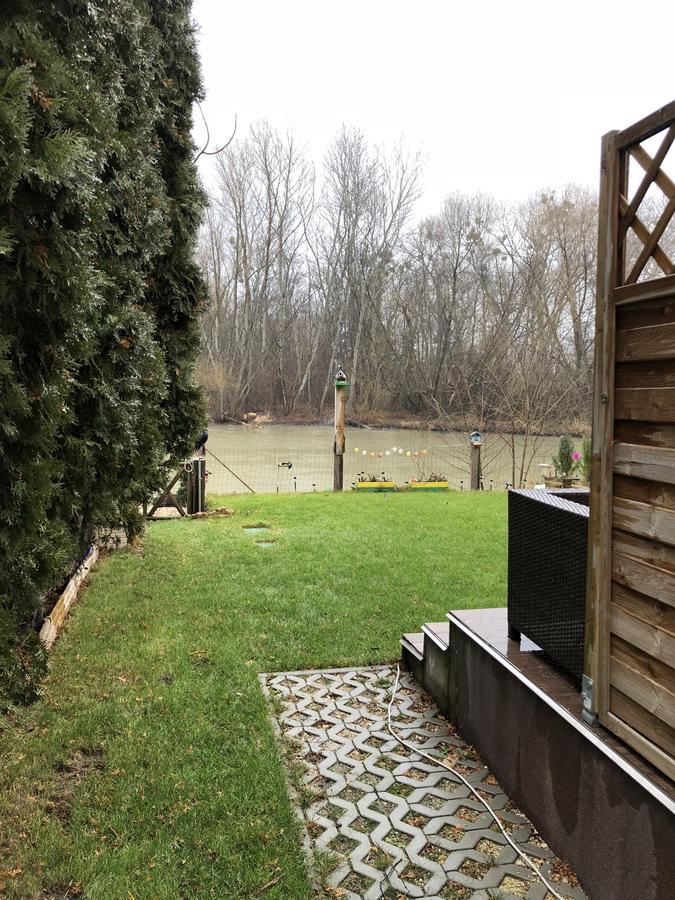Vml Premium Apartman Mosonmagyaróvár Exterior foto